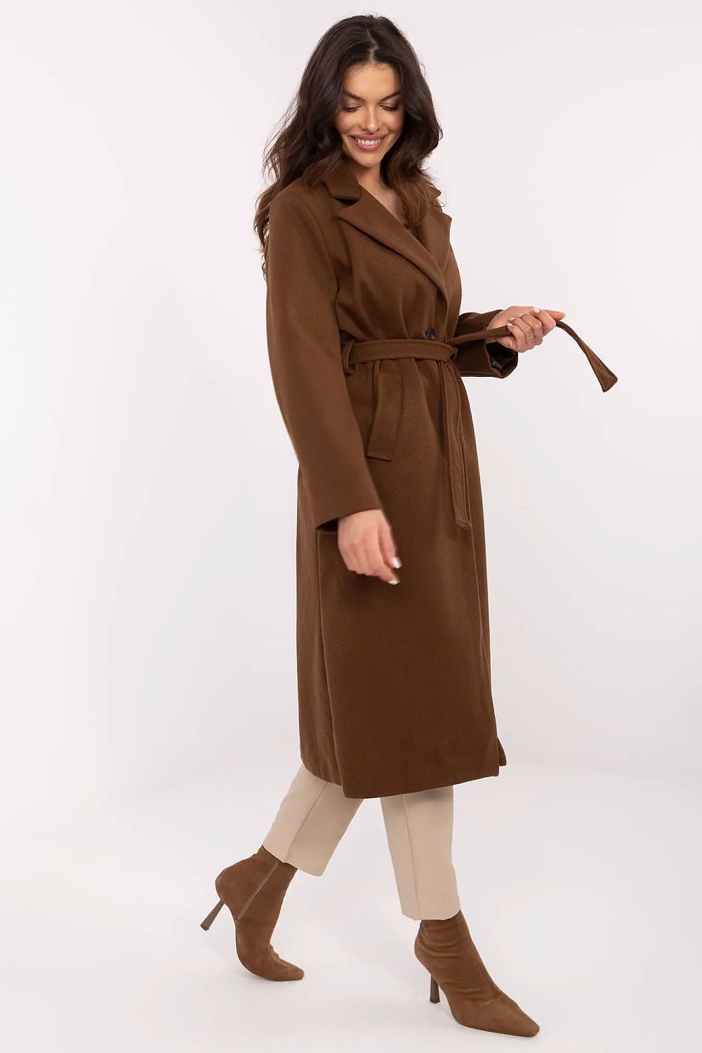 Coat model 211306 Italy Moda