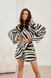 Shorts model 213985 Roco Fashion