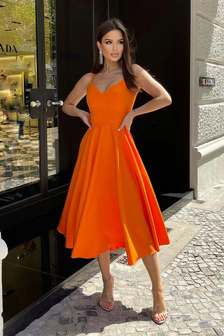 Midi Φόρεμα Ελαφρώς Φαρδύ Με Τιράντες Σε πορτοκαλί