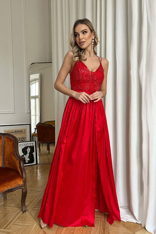 Μακρύ σατέν Φόρεμα Με Τιράντες Σε κόκκινο