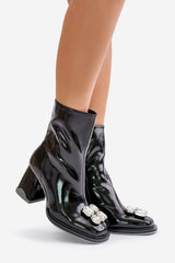 Γυναικεία Λουστρίνι Μποτάκια Με Αγκράφα - Μαύρο