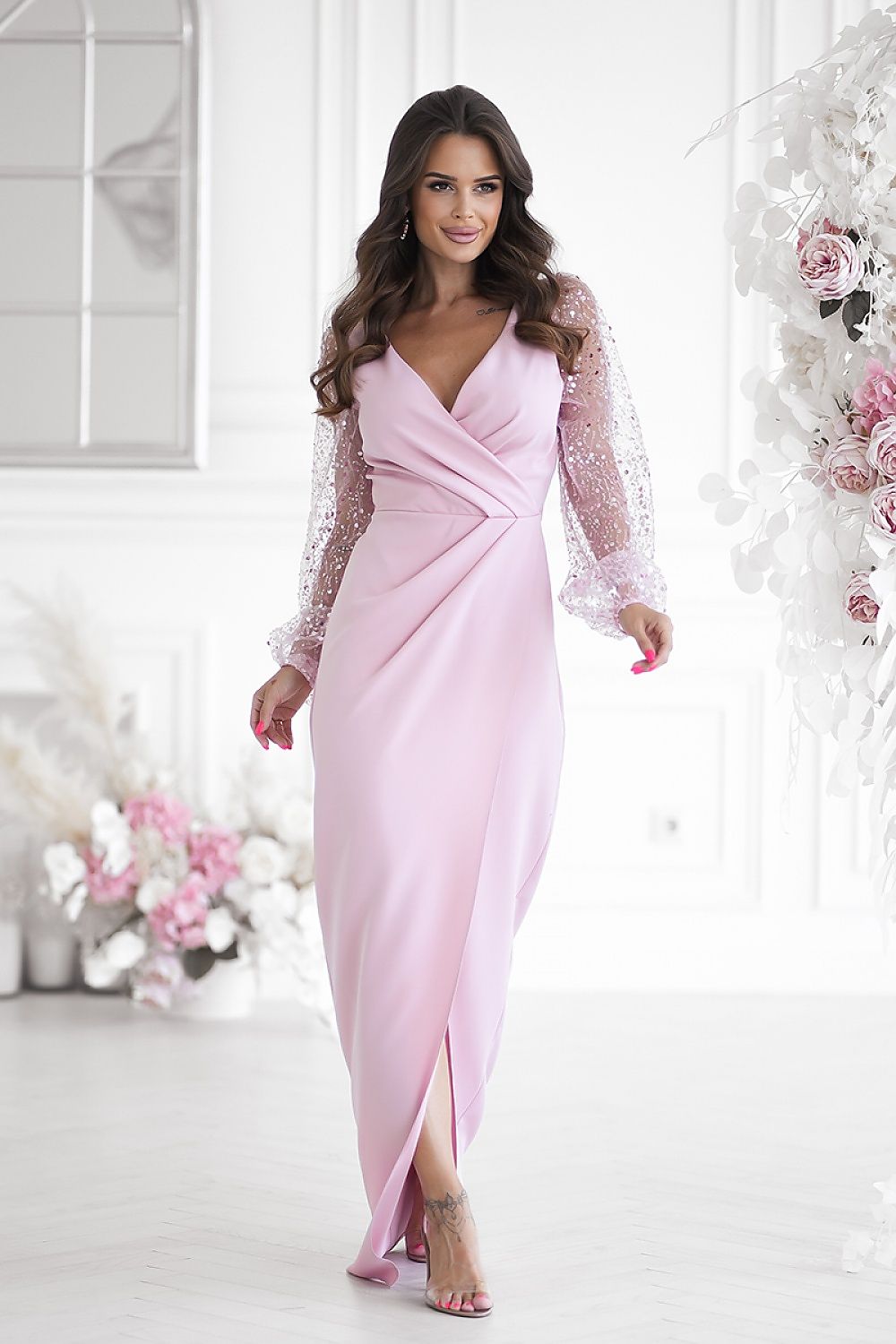 Pink Evening Dress With Sequins On The Sleeves