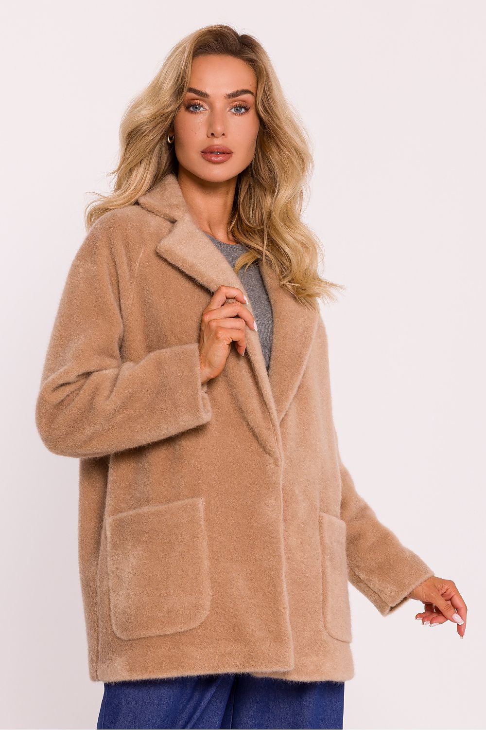 Women's Cropped Teddy Coat - Beige