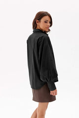 Elegant Black Shirt With Collar And Puffy Sleeves