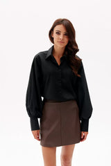 Elegant Black Shirt With Collar And Puffy Sleeves