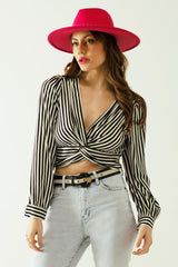 Ριγέ Crop Top με V-Λαιμόκοψη και Στριφτή Μπροστινή Όψη