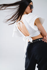 Λευκό Crop Top με Κοντά Μανίκια, V-Λαιμόκοψη & Κορδόνι